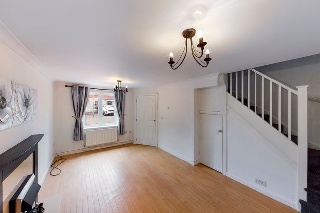 4 Cuthbert Close, Thetford photo 3