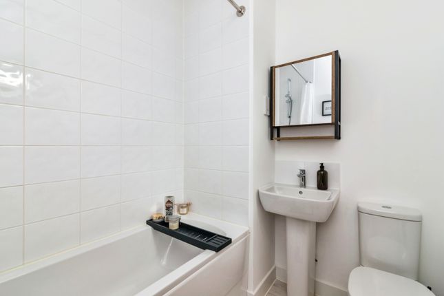 Flat for sale in Reedcutters Avenue, Brundall, Norwich