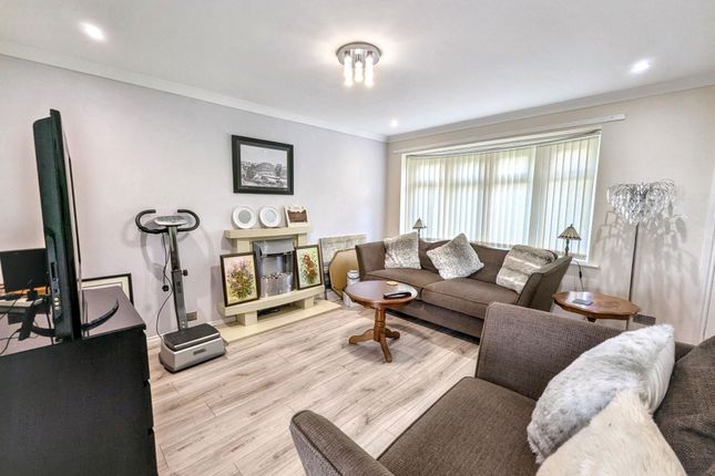 21, Gullane Close, Stanley photo 2