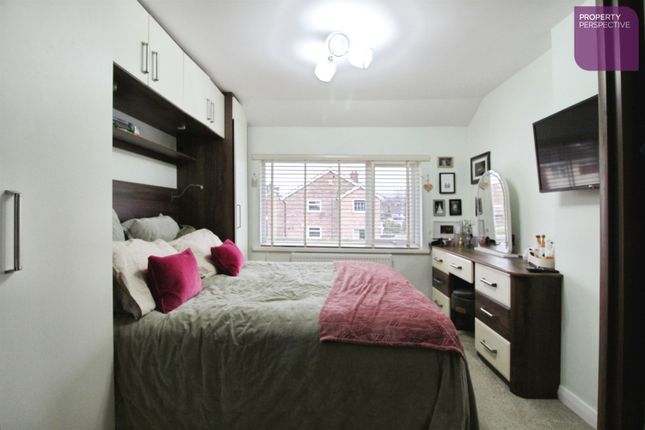 102, Springfield Avenue, Brough photo 5