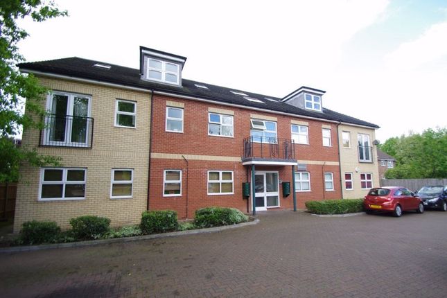 Thumbnail Flat to rent in Woodview Court, Grandfield Avenue, Watford