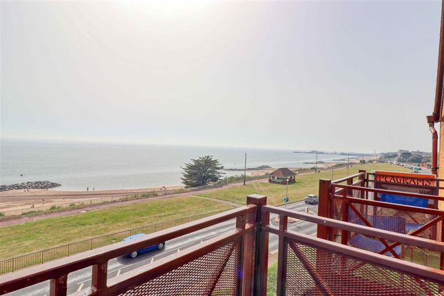 Flat for sale in Connaught Gardens East, Clacton-On-Sea