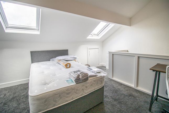 Studio house on Room 6, 270, Plungington Road, Preston, £600/mo