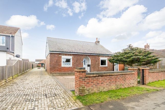 Thumbnail Detached house for sale in Archers Court Road, Whitfield, Dover