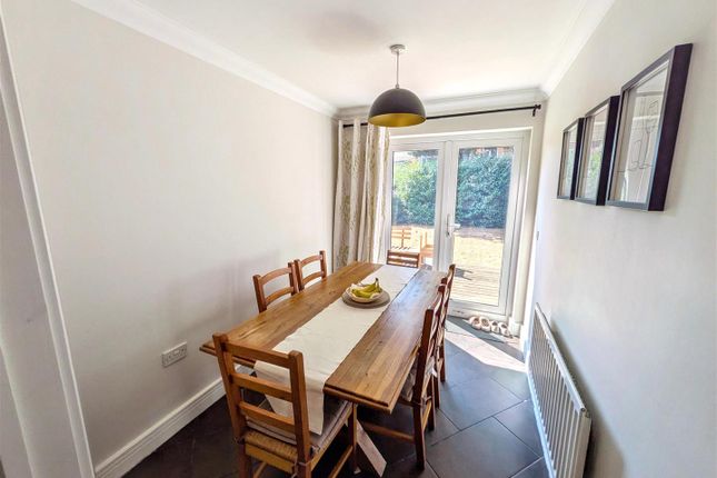 19, Lime Avenue, Westergate photo 4