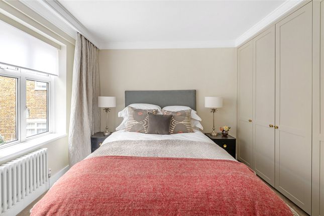 Property for sale in Buckingham Palace Road, London