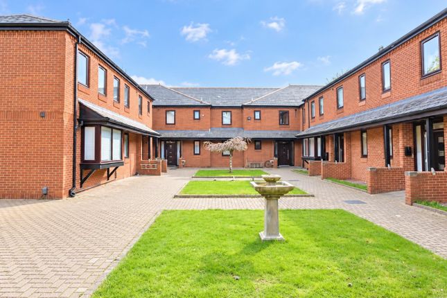 4 Brunswick Court, Leeds photo 5