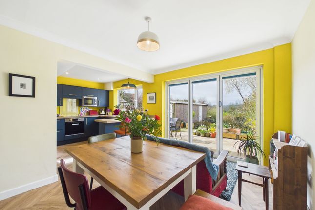 14 Oakerthorpe Road, Matlock photo 2