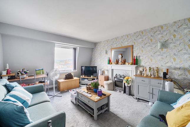 Flat 22, Somerset House,, Knapp Road, Gloucestershire photo 2