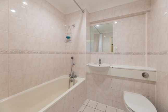 Flat for sale in Central Tower, Victoria, London