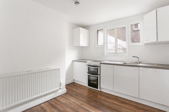 Room 2, 77, Guilford Street, London photo 4