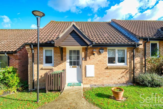 1-bed bungalow on 41 Churchfield Green, Norwich, £150,000