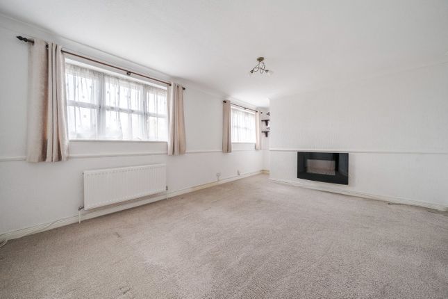 62b, Brookes Road, Flitwick photo 2
