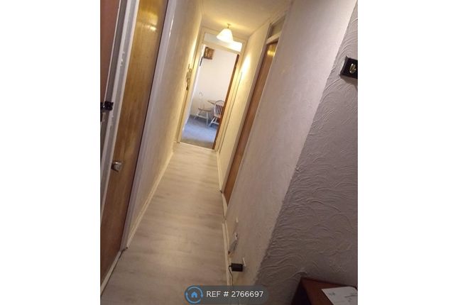 Flat, Kennedy Path Townhead, Glasgow photo 2