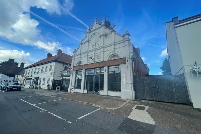 Retail premises to let in Old Town Hall, Market Place, Bawtry, Doncaster, South Yorkshire