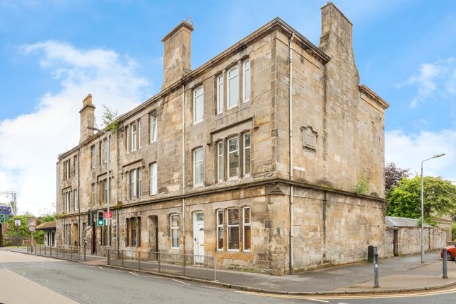 Thumbnail Flat for sale in Glasgow Road, Dumbarton