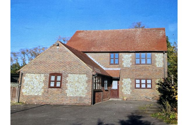 61, Anmore Road, Denmead, Waterlooville photo 2