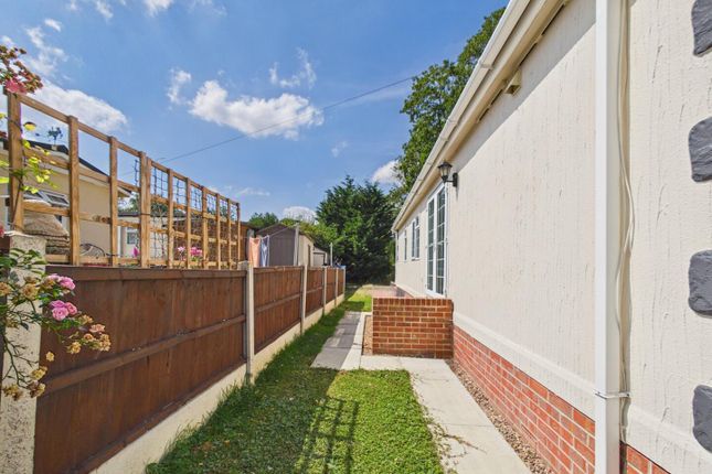 78a, West Park Homes, Pontefract photo 4
