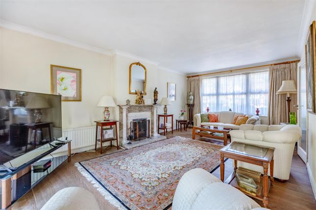 63, Woodland Drive, Hove photo 2