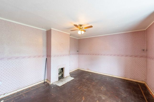 10 Woodview Avenue, Uddingston, Glasgow photo 4