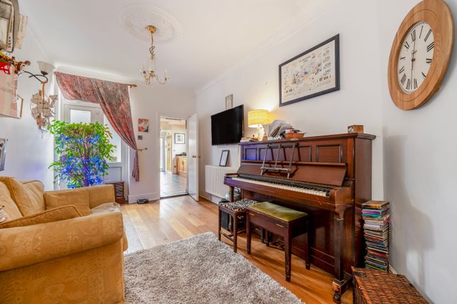 10, Craneswater Avenue, Southsea photo 2