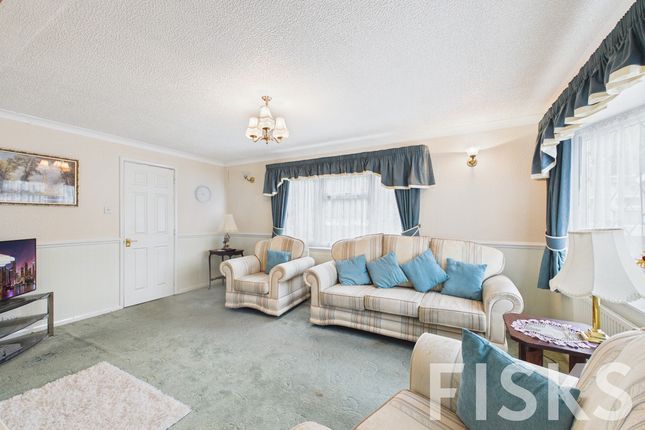 7, Kingsleigh Park Homes, Benfleet photo 3