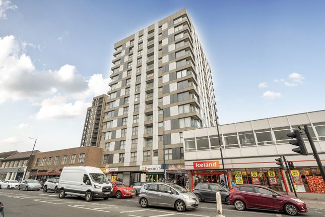 1-bed flat on 15 Premier House, 112 Station Road, Edgware, £285,000