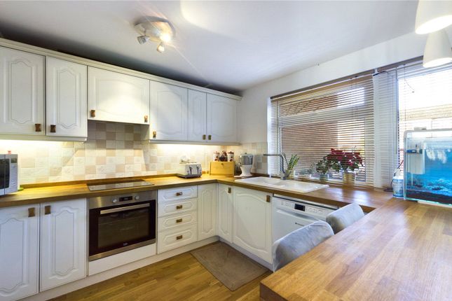 MARKETING CARD - 25,, Kirton Close, Reading photo 3
