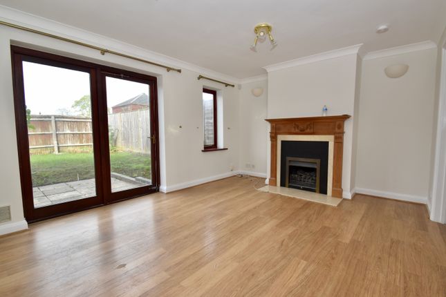 Detached house to rent in St. Helens Avenue, Benson, Wallingford