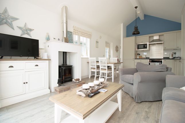 18, Trinity Way, The Bay, Filey photo 3