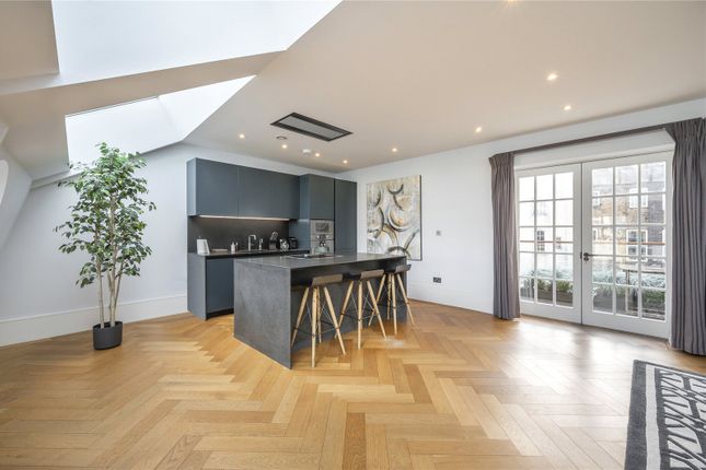 Flat for sale in Bedford Street, Charing Cross