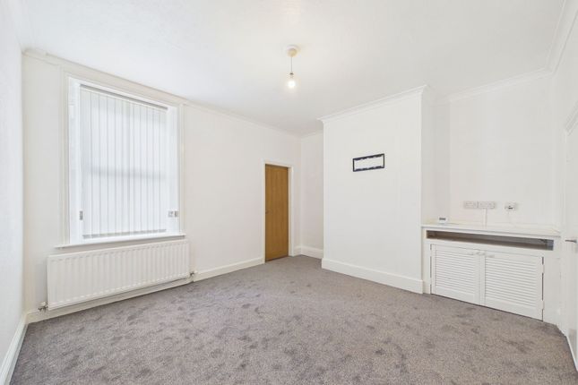 25 Vulcans Lane, Workington photo 4