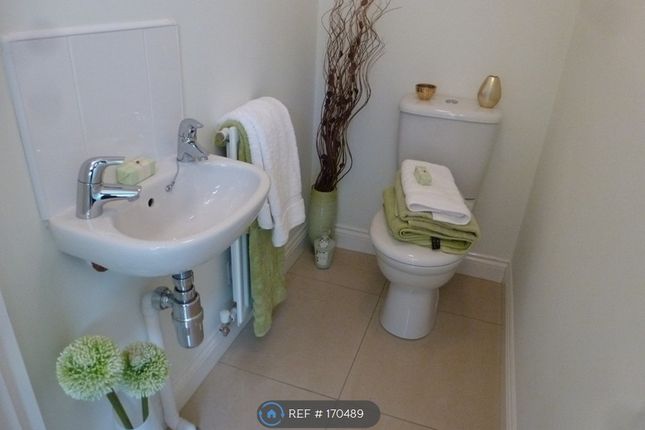 Verbena Drive, College Gardens, Billingham photo 5