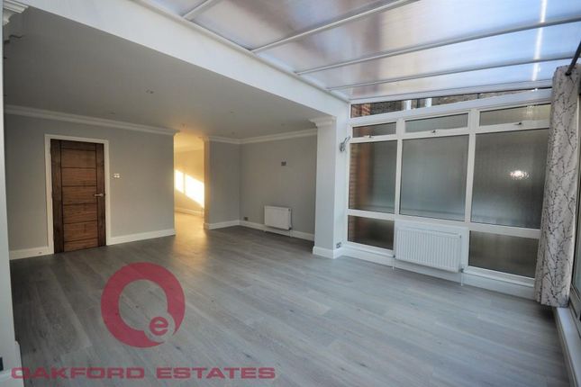 Thumbnail Flat to rent in Harley Road, Hampstead