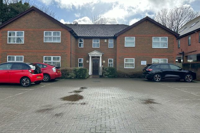 Thumbnail Flat for sale in Yeoman Court, New Heston Road, Hounslow, Greater London