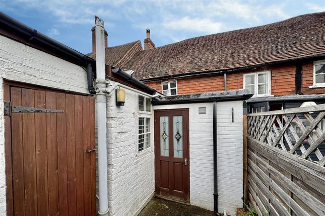 The Flat at, 10 Church Street, Godalming photo 4