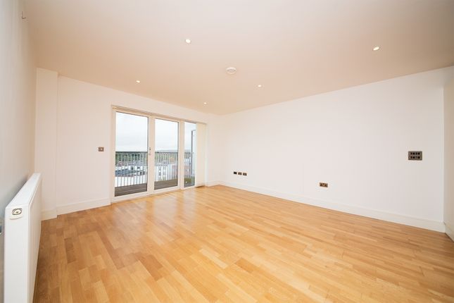 Thumbnail Flat to rent in Trident Point, 19 Pinner Road, Harrow, Middlesex