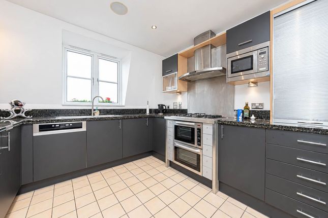 Grand Regency Heights, Burleigh Road photo 2