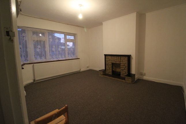 78, Gurney Road, Northolt photo 4