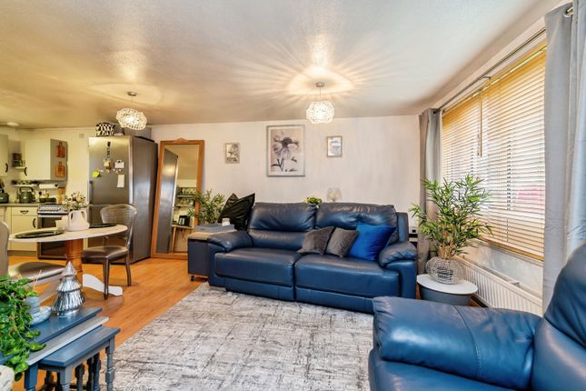 14, Wyton Close, Nottinghamshire photo 4
