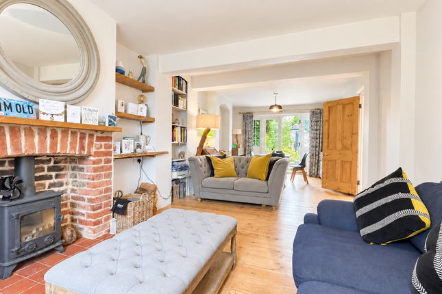 55, Bones Lane, Petersfield photo 4