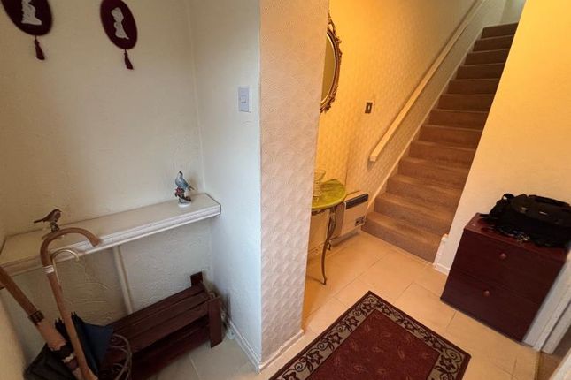 11, Huntsman Way, Telford photo 3