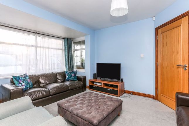 14, Mead Crescent, Birmingham photo 2