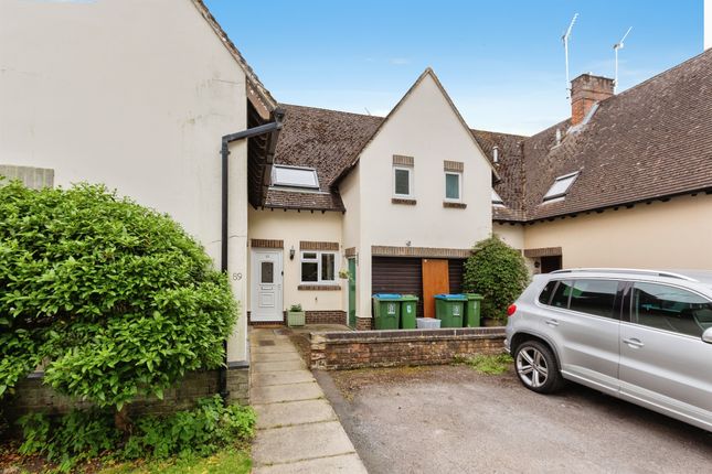 Thumbnail Terraced house for sale in Baker Street, Waddesdon, Aylesbury