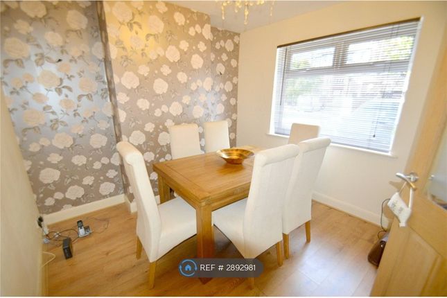 Woburn Avenue, Purley photo 4