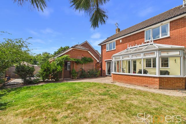 12 Jersey Close, Ashford photo 3