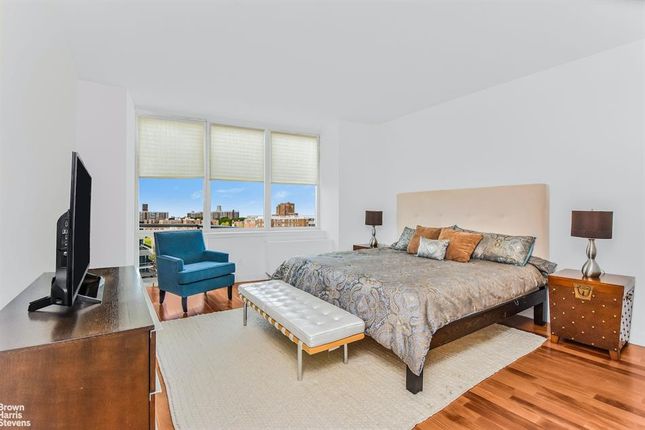 Studio for sale in 640 W 237th St #9d, Bronx, Ny 10463, Usa