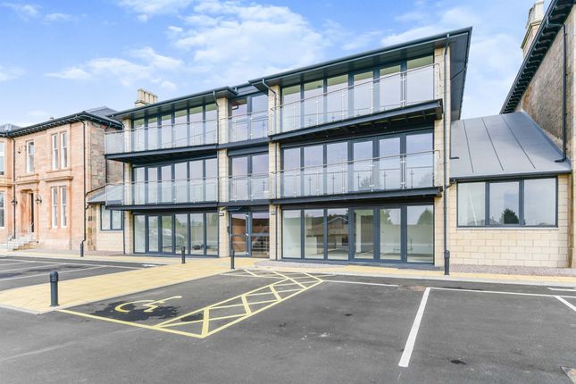 Thumbnail Flat for sale in Colquhoun Street, Helensburgh