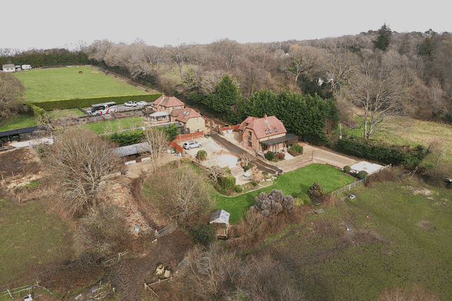 Cartref Cottage, Ringwood Road, Stoney Cross, Lyndhurst photo 2