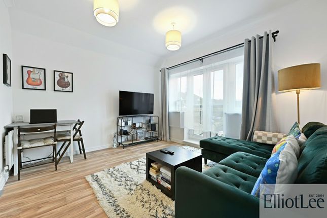 Flat 28, Century House Forty Avenue, Wembley photo 3